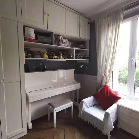 Apartment Luxueux 3+1 Pcs Avec Jardin A 3 Km De Paris *